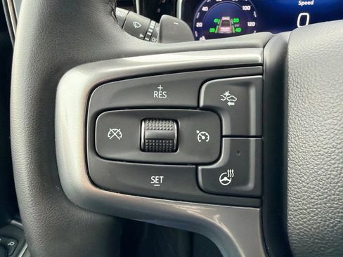 Used 2024 Chevrolet Silverado 1500 LT Trail Boss w/ Convenience Package II AWD/4WD image 15