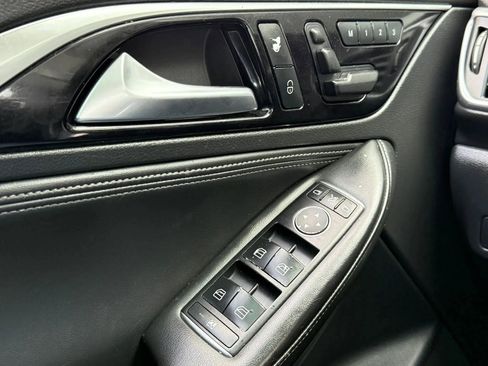 Used 2019 INFINITI QX30 AWD w/ Navigation Package image 21