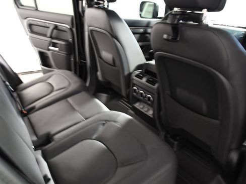 New 2026 Land Rover Defender 110 S AWD/4WD image 22