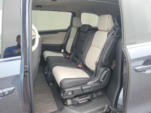New 2026 Honda Odyssey Elite image 13