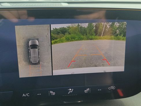 New 2026 Buick Enclave Preferred w/ Power Package AWD/4WD image 25