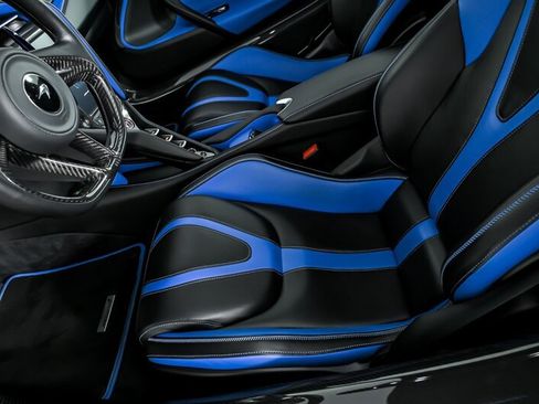 Used 2019 McLaren 720S Performance RWD image 23