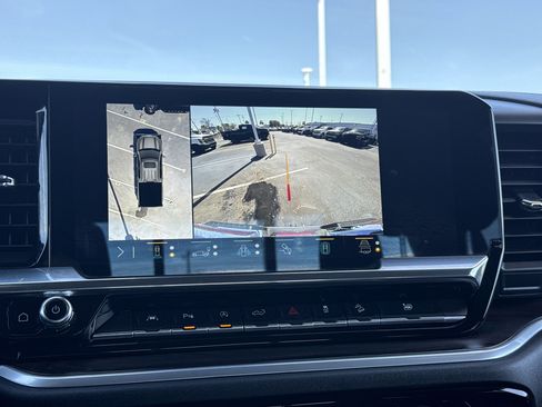 Used 2022 GMC Sierra 1500 SLT w/ SLT Premium Plus Package image 25