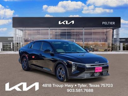 Certified 2025 Kia K4