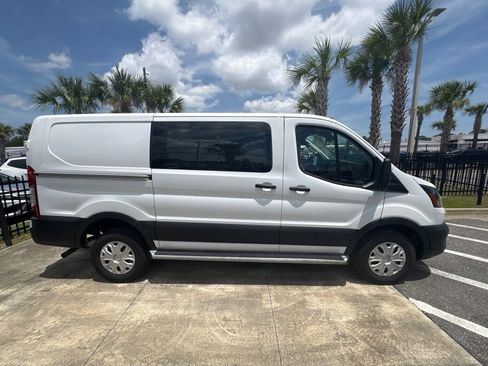 Used 2025 Ford Transit 250 Low Roof w/ Exterior Upgrade Package RWD image 4