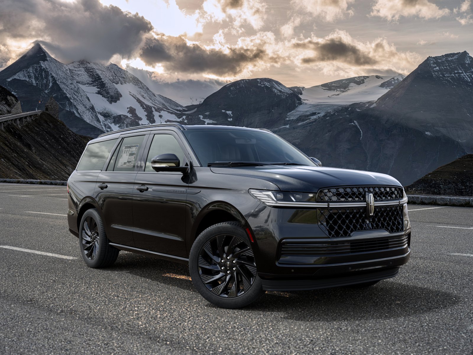 New 2027 Lincoln Navigator Reserve w/ Jet Appearance Package AWD/4WD image 7