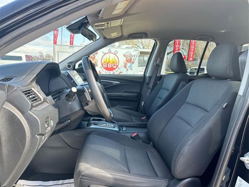 Used 2020 Honda Ridgeline Sport image 13
