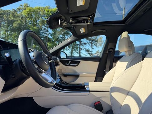 Used 2023 Mercedes-Benz C 300 Sedan w/ Exclusive Trim Package image 11