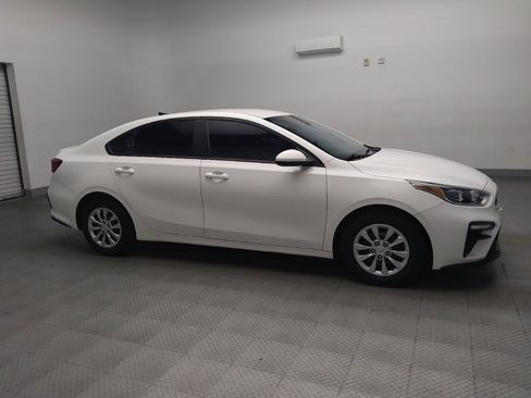 Used 2021 Kia Forte Sedan image 11