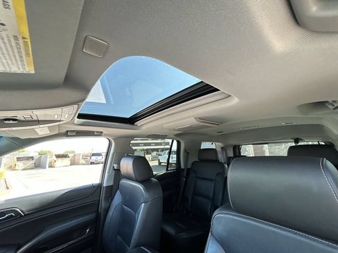 Used 2018 GMC Yukon SLT w/ Premium Edition AWD/4WD image 21