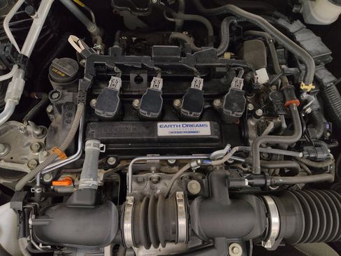 Used 2018 Honda Accord LX image 30