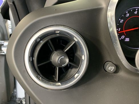 Used 2017 Chevrolet Camaro LT RWD image 16