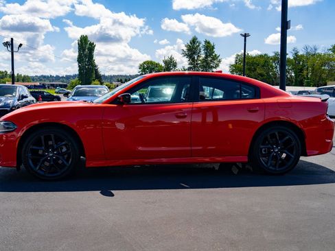 Used 2022 Dodge Charger GT w/ Blacktop Package RWD image 11