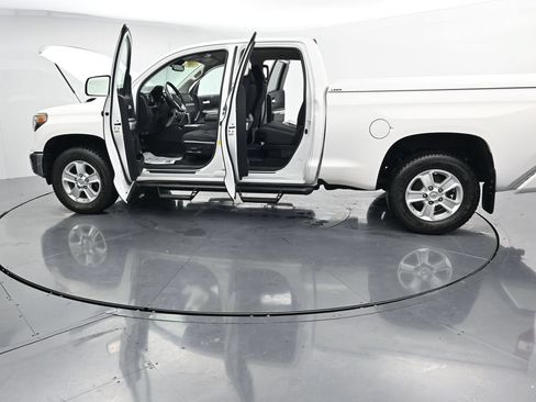 Used 2019 Toyota Tundra SR5 w/ Convenience Package AWD/4WD image 43