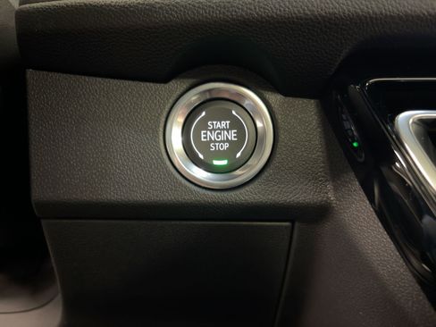 New 2026 Chevrolet Traverse LT w/ Sun and Wheel Package image 27