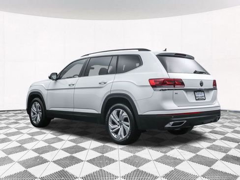 Used 2021 Volkswagen Atlas SE image 12