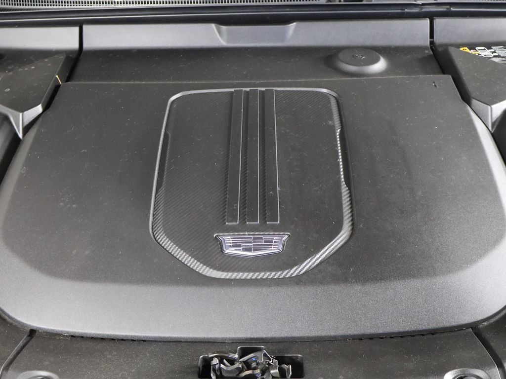 Used 2024 Cadillac Lyriq Sport RWD image 23