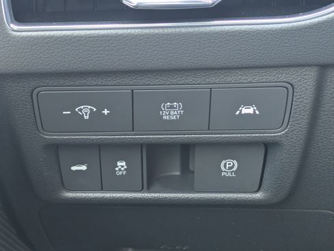 Used 2023 Hyundai Sonata Limited image 18