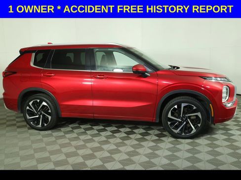 Used 2022 Mitsubishi Outlander SEL FWD image 2