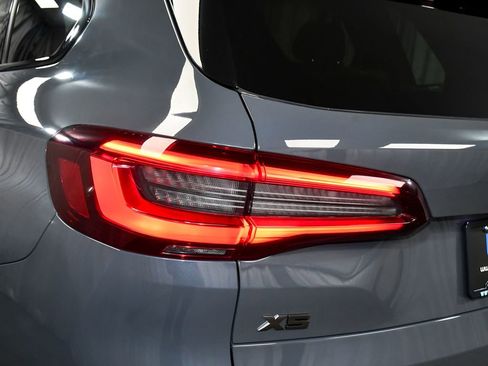 Used 2021 BMW X5 M50i w/ Premium Package AWD/4WD image 86