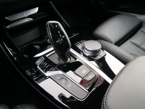 Used 2021 BMW X3 xDrive30i w/ Premium Package image 26