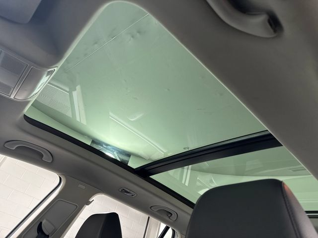 Used 2014 Volkswagen Jetta SE FWD image 26