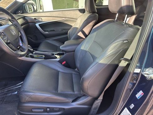 Used 2017 Honda Accord EX-L image 14