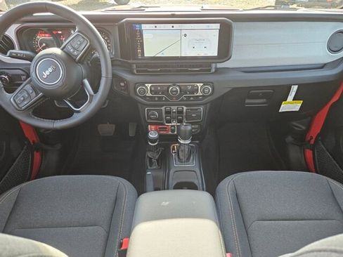 New 2025 Jeep Gladiator Willys image 5