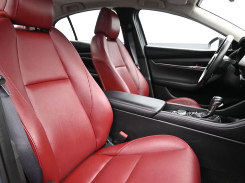 Used 2024 MAZDA MAZDA3 s image 14