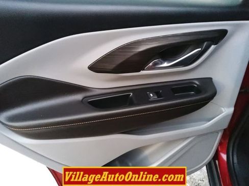 Used 2019 GMC Terrain SLT image 27