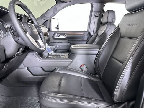Used 2025 GMC Sierra 2500 Denali w/ Denali Reserve Package AWD/4WD image 20