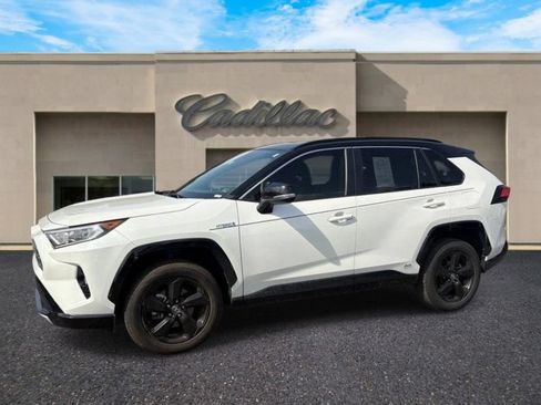 Used 2020 Toyota RAV4 XSE w/ XSE Grade Weather Package AWD/4WD image 10