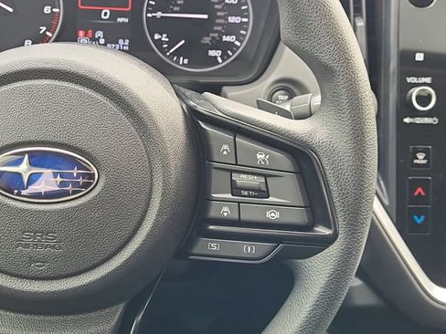 Used 2025 Subaru Crosstrek 2.5i Premium AWD/4WD image 27