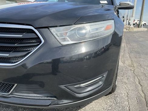 Used 2014 Ford Taurus Limited image 35