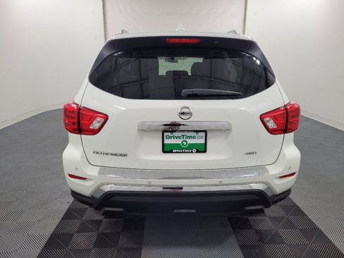 Used 2020 Nissan Pathfinder S AWD/4WD image 6