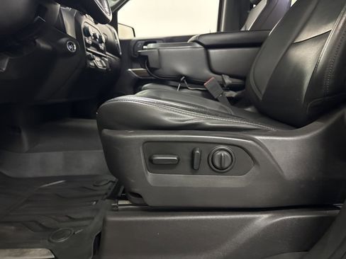 Used 2019 Chevrolet Silverado 1500 LT w/ All-Star Edition image 35