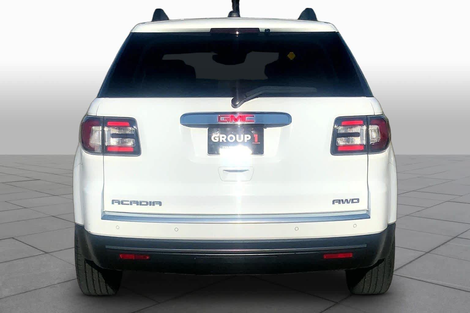 Used 2016 GMC Acadia SLT w/ Open Road Package AWD/4WD image 5