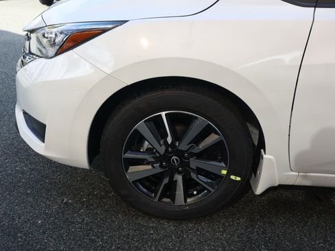 New 2025 Nissan Versa SV image 11