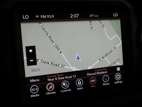 Used 2022 Jeep Wrangler Unlimited Sahara 4xe w/ Safety Group image 9