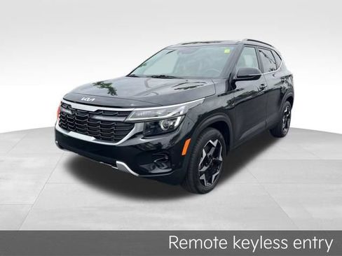 Certified 2024 Kia Seltos EX AWD/4WD image 4