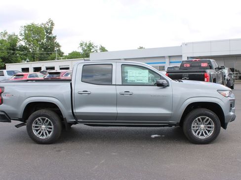 New 2026 Chevrolet Colorado LT w/ Advanced Trailering Package AWD/4WD image 11