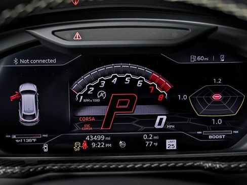 Used 2020 Lamborghini Urus AWD/4WD image 25
