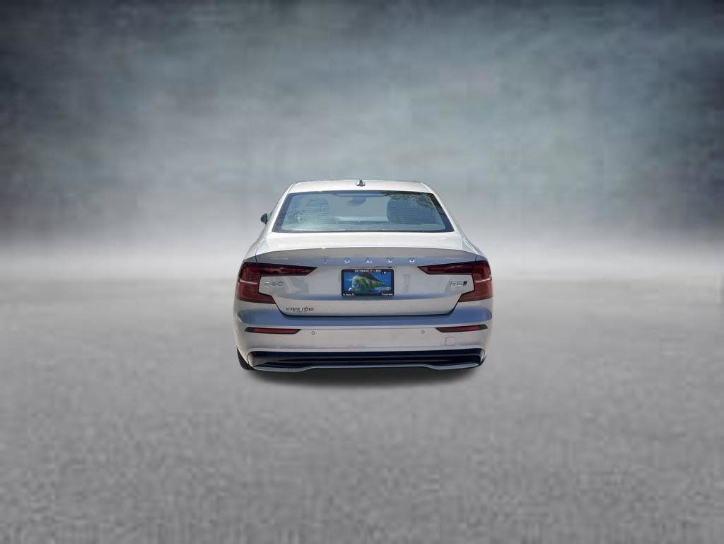 Used 2024 Volvo S60 B5 Plus AWD/4WD image 7