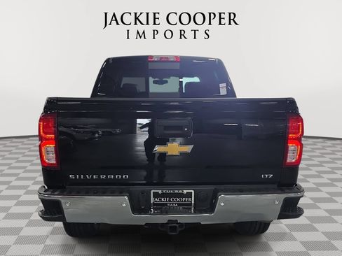 Used 2018 Chevrolet Silverado 1500 LTZ w/ Sport Package AWD/4WD image 6
