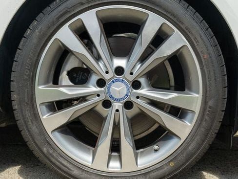 Used 2017 Mercedes-Benz C 300 4MATIC Coupe image 46