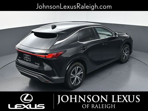 Used 2023 Lexus RX 350 Premium w/ Accessory Package AWD/4WD image 28