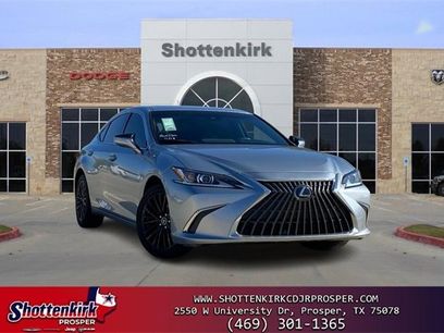 Used 2024 Lexus ES 250 w/ Premium Package