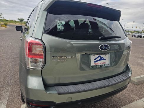 Used 2018 Subaru Forester 2.5i Limited AWD/4WD image 11