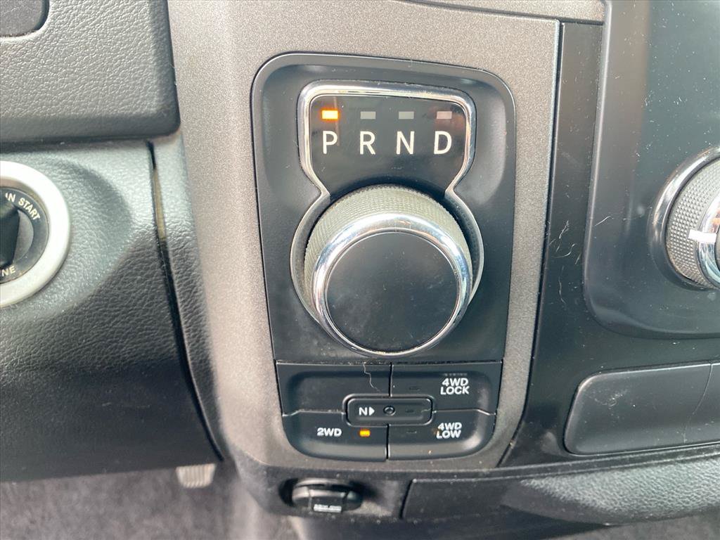 Used 2018 RAM 1500 Express AWD/4WD image 12