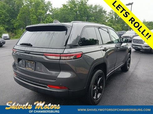 Certified 2023 Jeep Grand Cherokee Altitude image 6